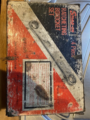 Set snap on ratchet - of,