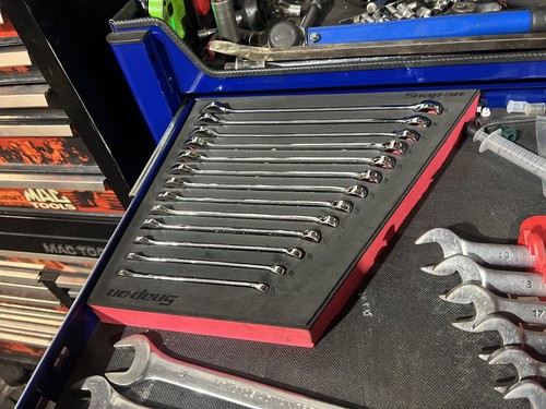 Snap spanner set to - snap-on,